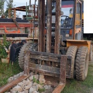 foto forklift 4x4 diesel load 3.5t/3.3m (2008 overhaul) with docs/plates